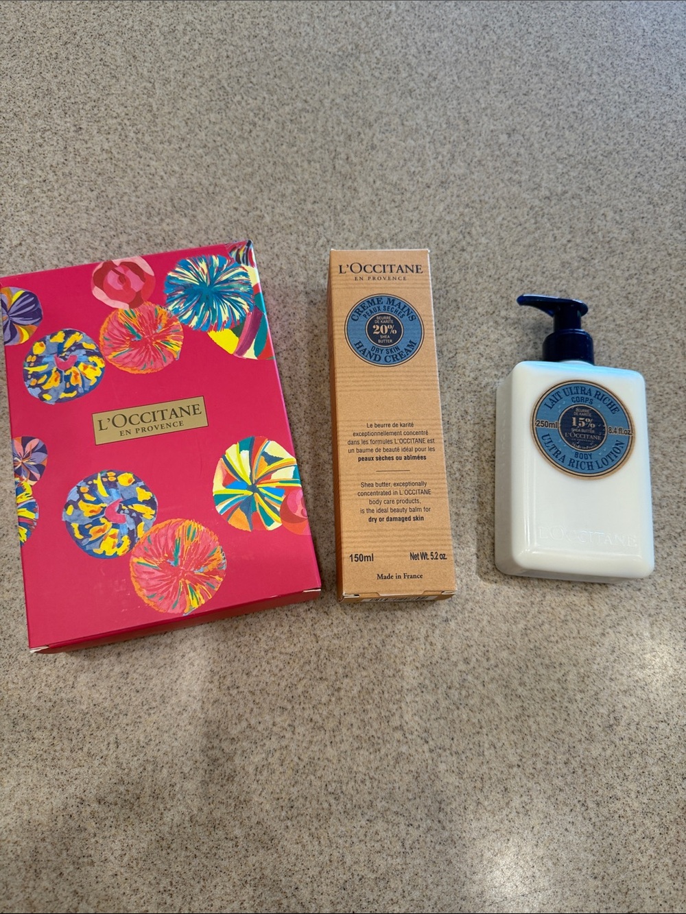 L'Occitane Shea Butter Hand & Body Lotion in gift set 5.2 oz& 8.4oz - Picture 4 of 7